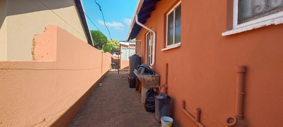 3 Bedroom Property for Sale in Tlhabane West North West